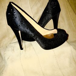 Eye Catching Women’s Pumps |NIB Badgley Mischka SANOMA |Embellished w/ Beads & Lace | Black | Size 9M 