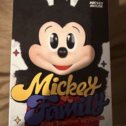 Mickey Family 
