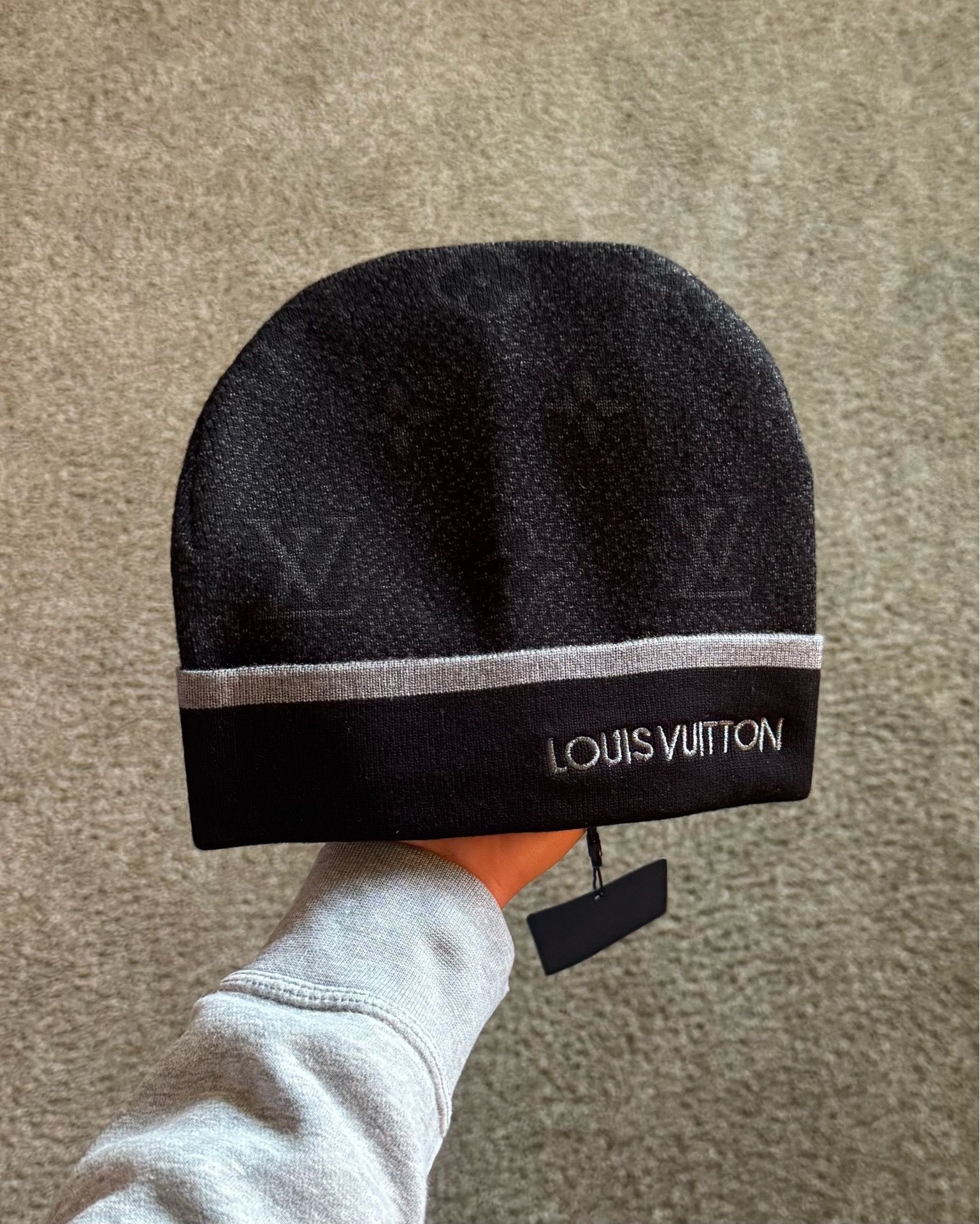 Lv Beanie