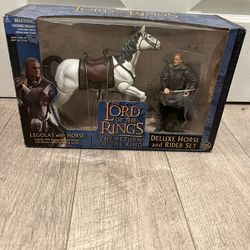 Lord Of The Rings Collectible Legolas With Horse Deluxe Set Action Figure 