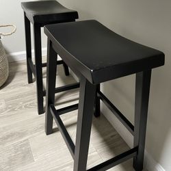 Beautiful Bar Stools Like NEW