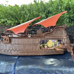 Star Wars Disneyland Jabba Ship Popcorn Bucket. 