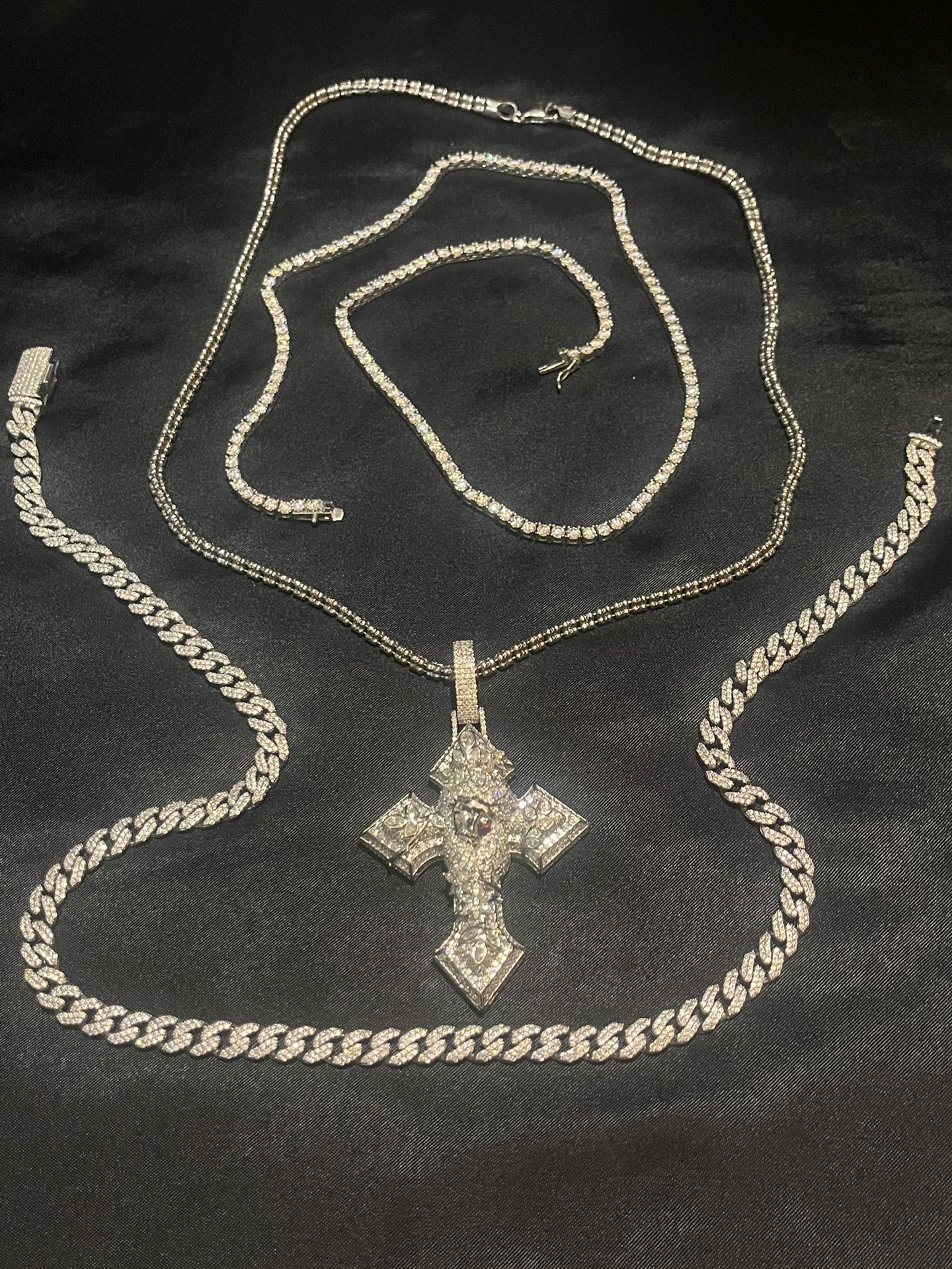 Moissanite Jewelry