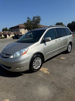 2008 Toyota Sienna