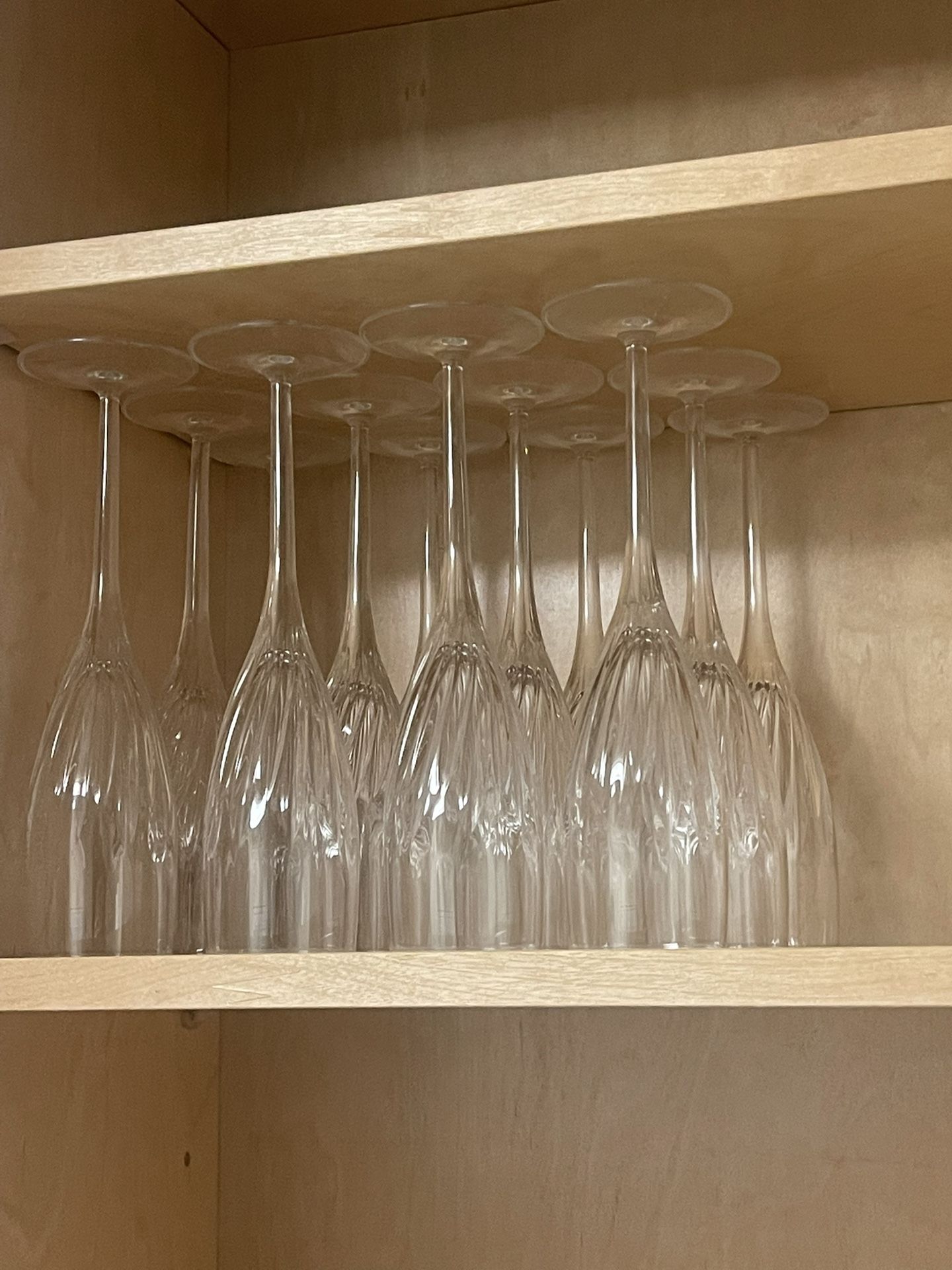 12 Champaign Flutes