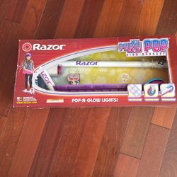 Razor Party Pop Light Up Kick Scooter 