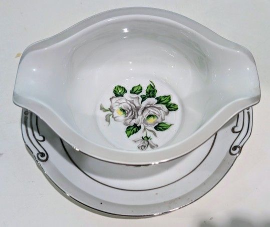 Vintage Porcelain White Rose  Sauce Gravy Bowl Japan #3939