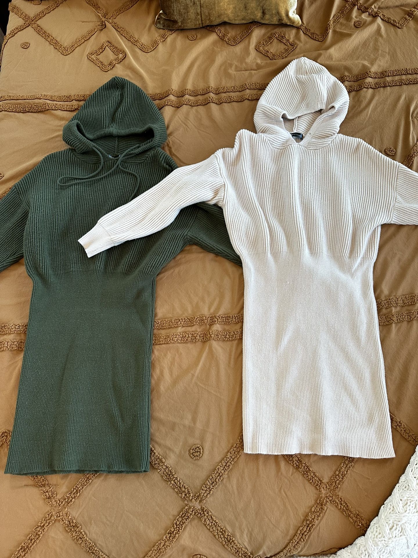 2 - Medium Sweater Dresses
