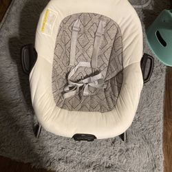 Graco Duetsoothe Swing And Rocker