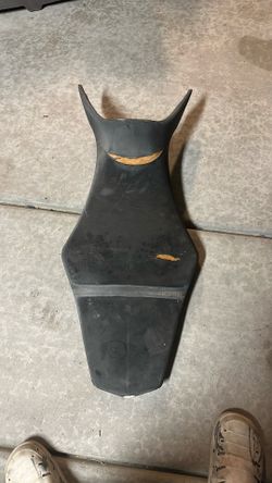 FZ-09 Seat  (Gibson/215 In Henderson)