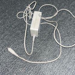 Nintendo 3DS charger 