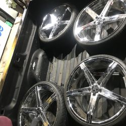 Rims 22’s(sold)