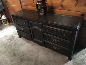 Dresser Solid Wood