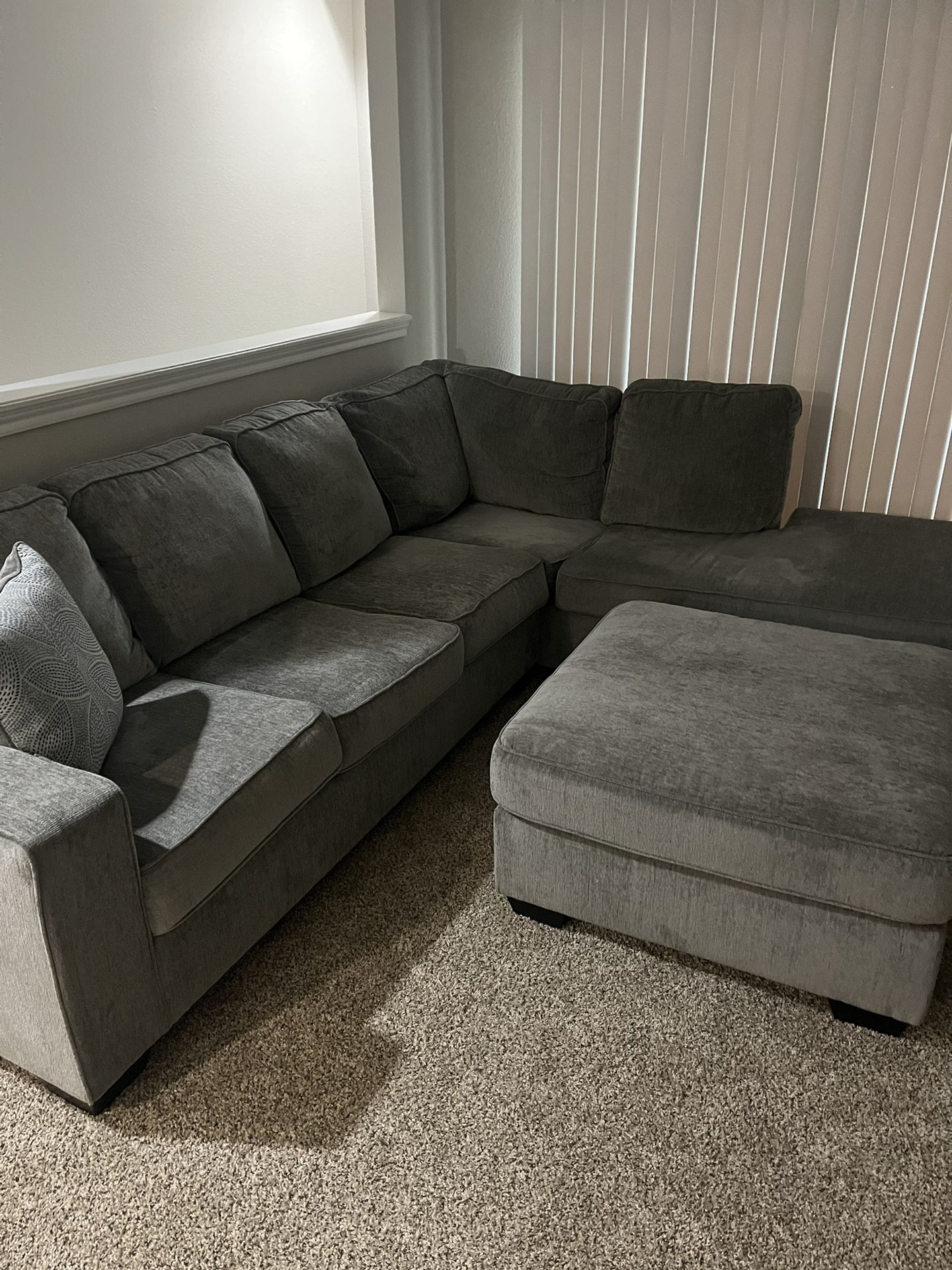 Sectional Couch Grey