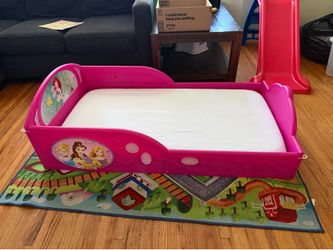 Toddler Princess Bed with Mattress