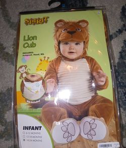 Halloween costume lion