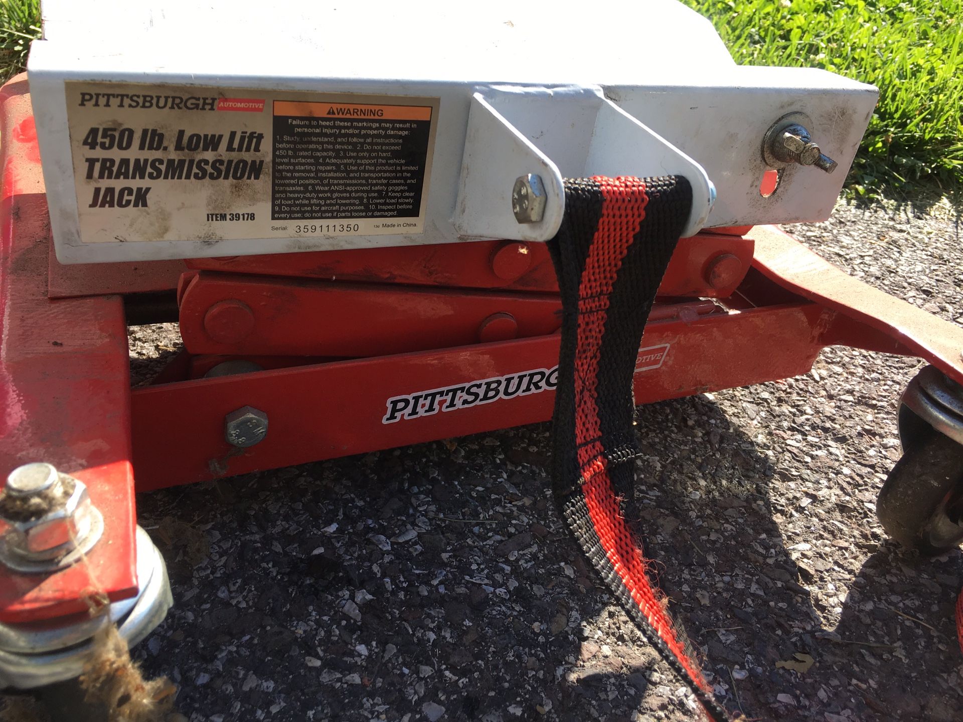 pittsburgh automotive 450 lb differential low lift transmission jack