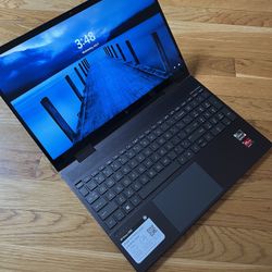 **HP ENVY 2 in 1 LAPTOP**