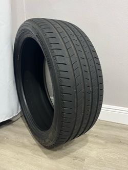 245/40R21 Bridgestone Alenza 001 RFT Run Flat BMW Star XL 100Y Tire 7/32