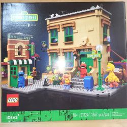 LEGO 21324 - 123 Sesame Street NIB