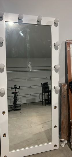 Mirrors are barber chair