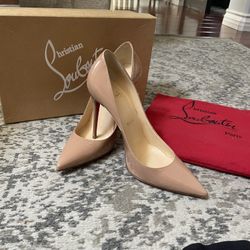 Christian Louboutin So Kate size 36