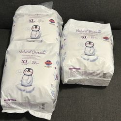 Lot of 3 Packs of 22 piece per pack 66 total Natural Blossom Easy Pull-up Diaper Pants | Size (5) XL (12-17 lbs) | 66 Count (22ea*3packs) | Vegan - Su