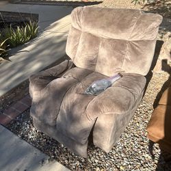 Free recliner