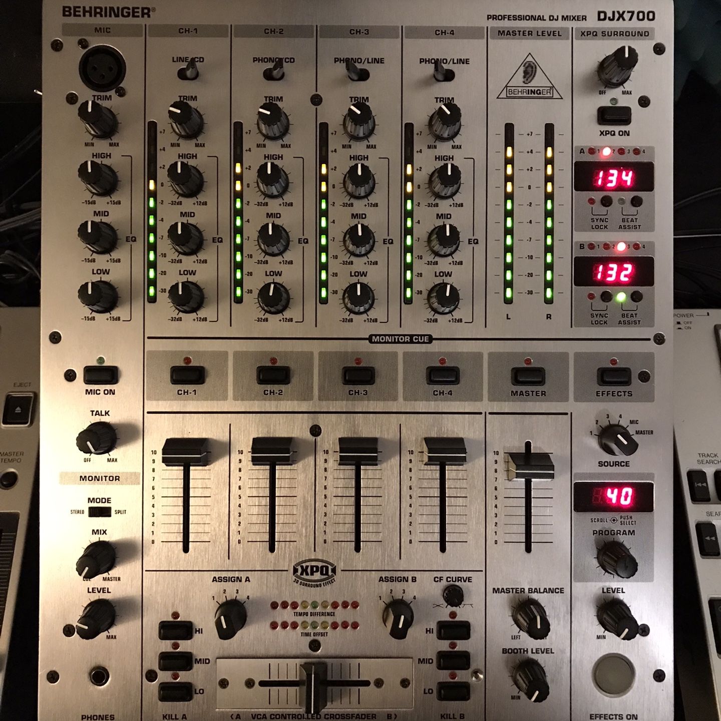 Behringer DJX700 4 Channel Dj Mixer for Sale in Deale, MD