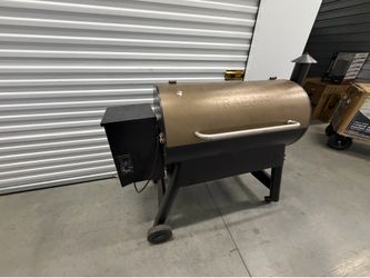 Traeger Pro 34 Wood Pellet Grill and Smoker