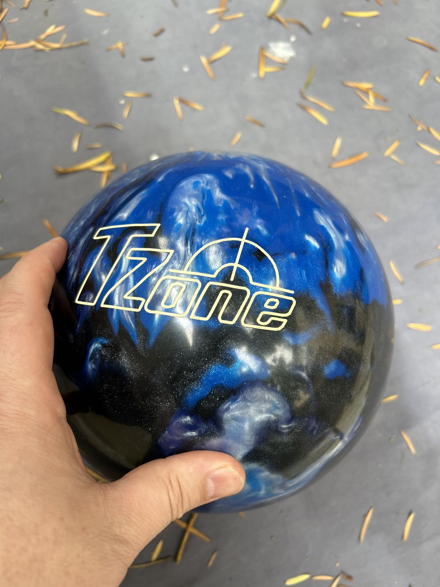 Brunswick Tzone Deep Space Bowling Ball