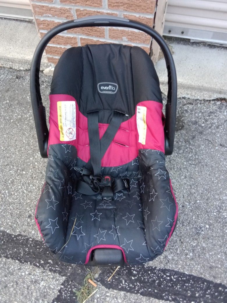 Baby Car Seat/Carrier 