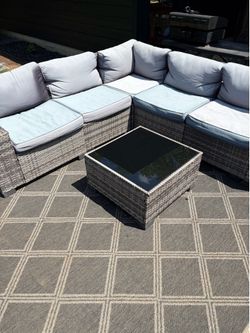 Outdoor patio set