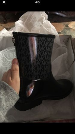 Michael kors rain boots $90
