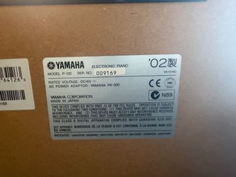 Yamaha P120 keyboard