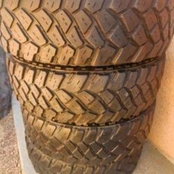 Set Of 4  255/75R17 