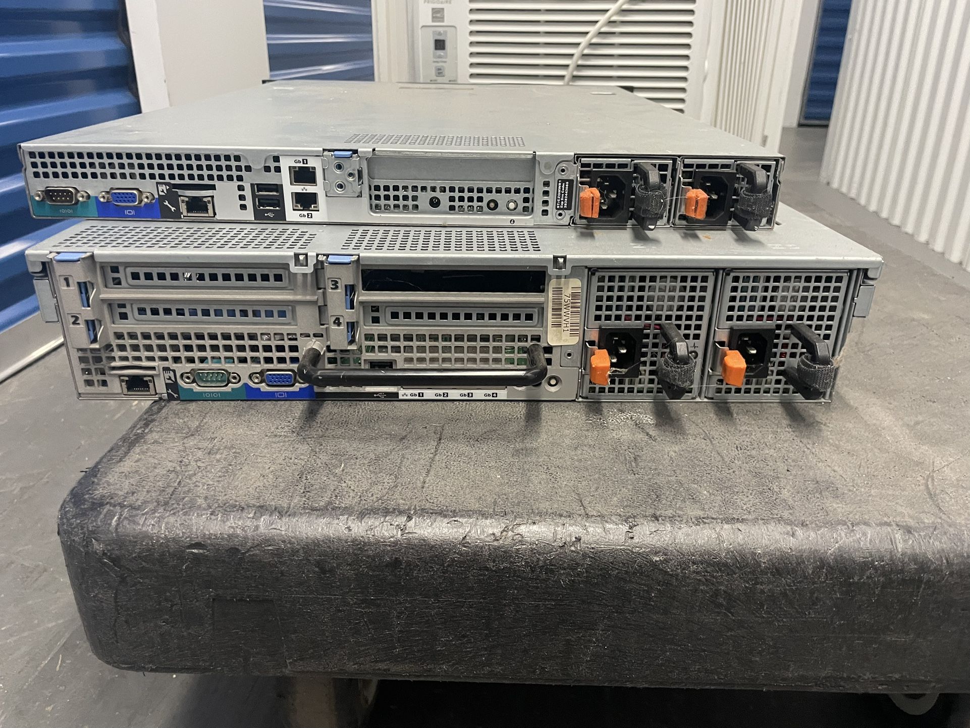 Dell PowerEdge R710 LFF 2.66Ghz and Dell PowerEdge R410