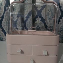 Portable Make Up Organizer 