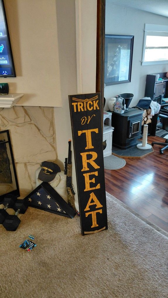 Halloween Decorations Clothes and gear