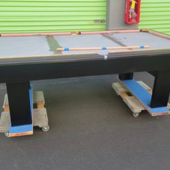 Like New Brunswick Pool Table 8’ (Free Delivery & Pro Setup) New Felt Any Color + All Accessories 