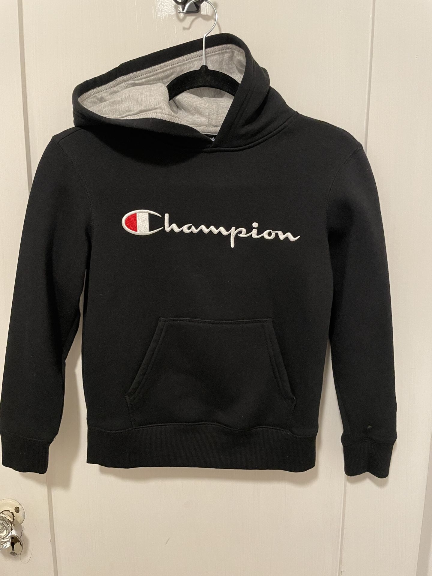 Champion Sweater Size S 
