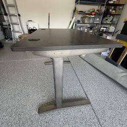 Uplift Standing desk 