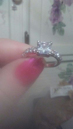 I have a cubic zirconia wedding ring