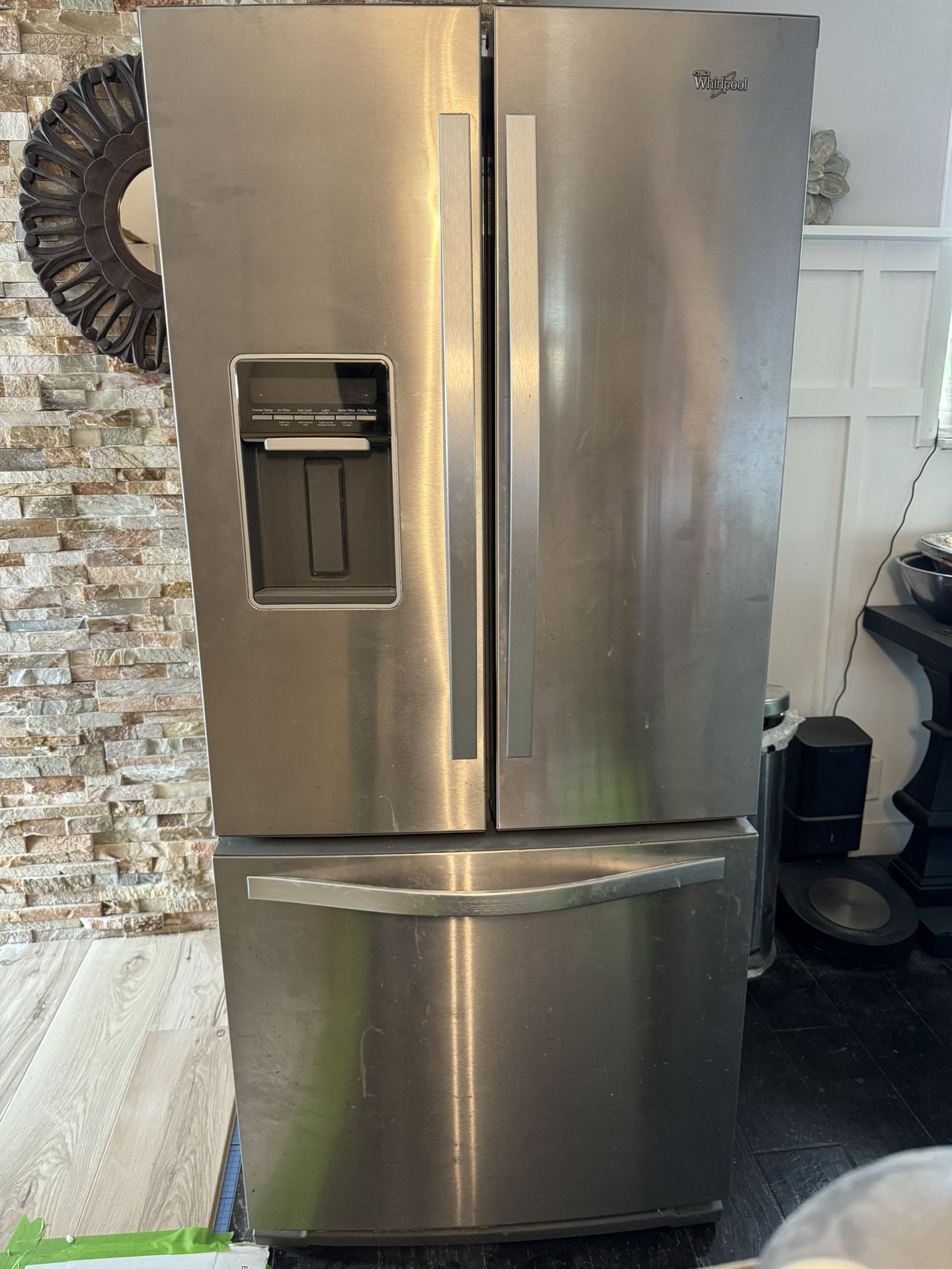 30” Whirlpool Refrigerator 