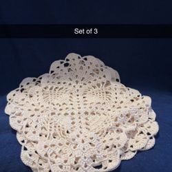 Crochet Doily/ Mantelito  Set Of 3
