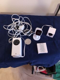 Wyze Cam Pan, Wyze Cam v2, Blink Mini Security Camera Lot of 3 + 128GB microSD