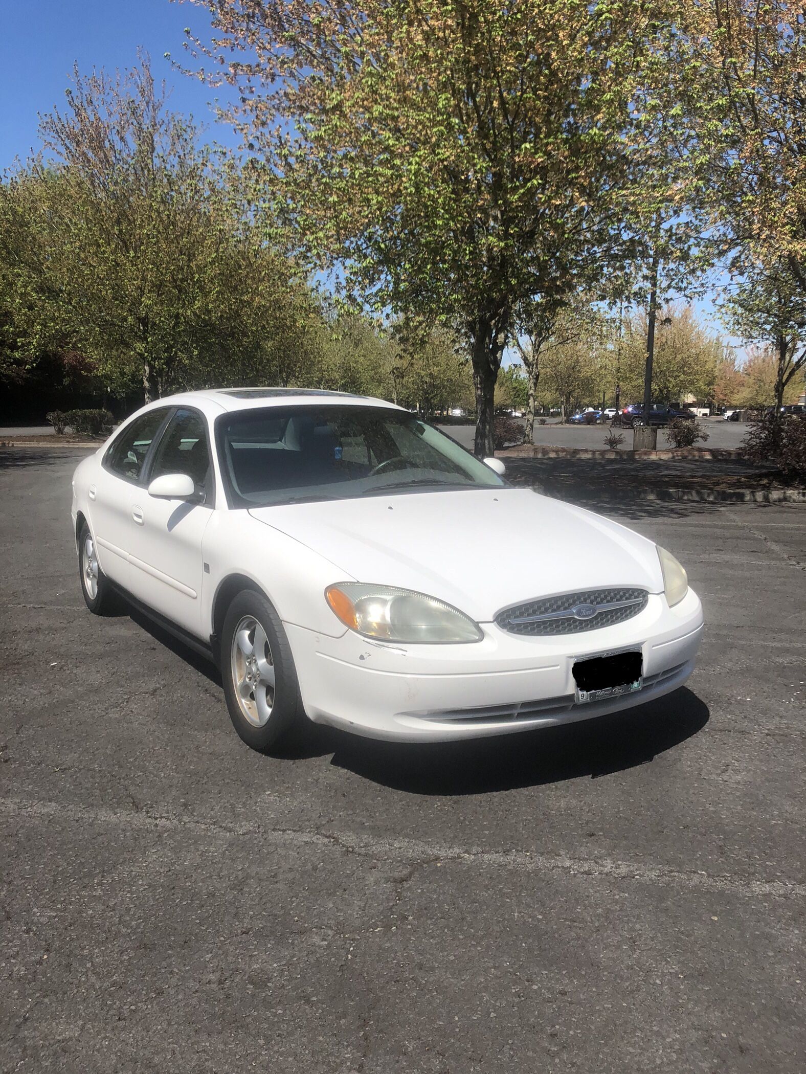 2003 Ford Taurus