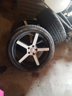Dcenty 20' Tires and Rims For Altimas