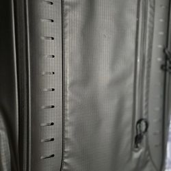 Oakley FP 45L Roller Cabin Black Luggage