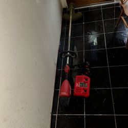 Milwaukee Brushless Weed Wacker 